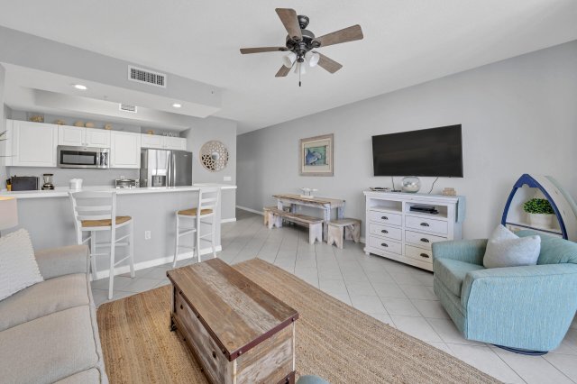 2 Condominium vacation rental located in Okaloosa Island 1