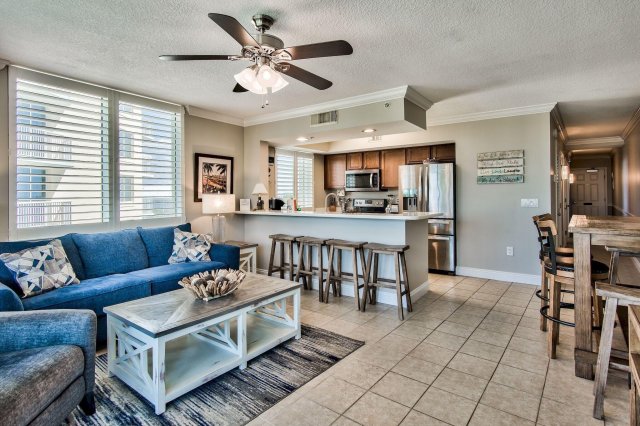 2 Condominium vacation rental located in Okaloosa Island 1