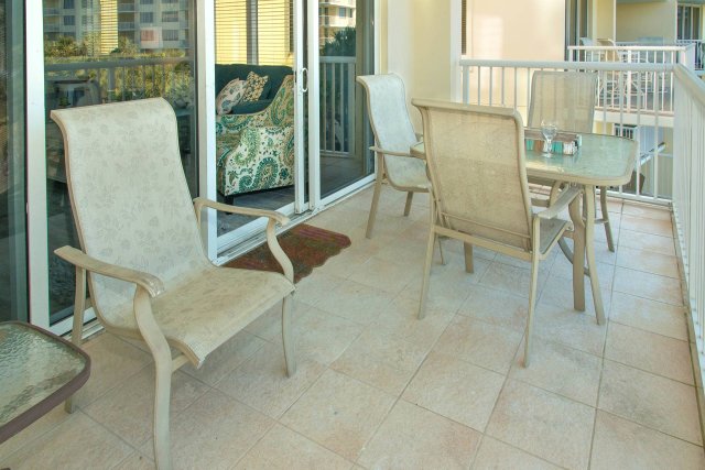 2 Condominium vacation rental located in Okaloosa Island 1