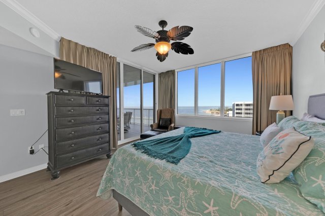 3 Condominium vacation rental located in Okaloosa Island 1