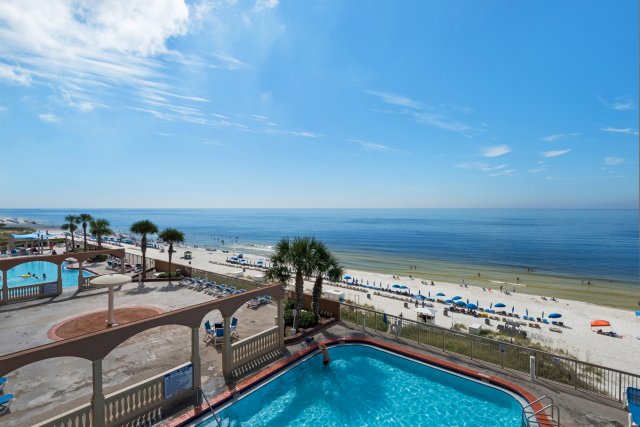 3 Condominium vacation rental located in Panama City Beach 1