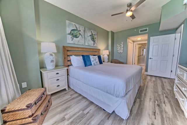 3 Condominium vacation rental located in Panama City Beach 1