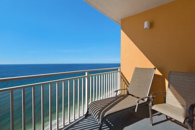 2 Condominium vacation rental located in Panama City Beach 1