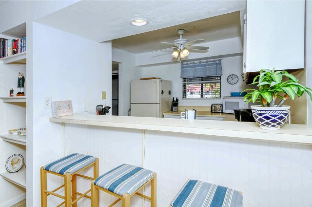 2 Condominium vacation rental located in Anna Maria Island 1