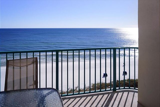 3 Condominium vacation rental located in Destin 1