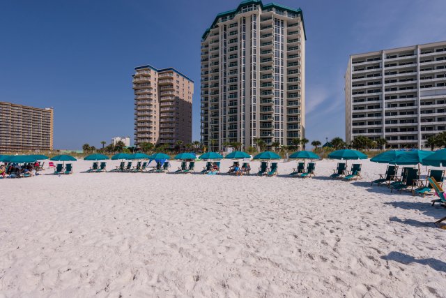 3 Condominium vacation rental located in Destin 1