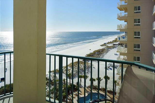 3 Condominium vacation rental located in Destin 1