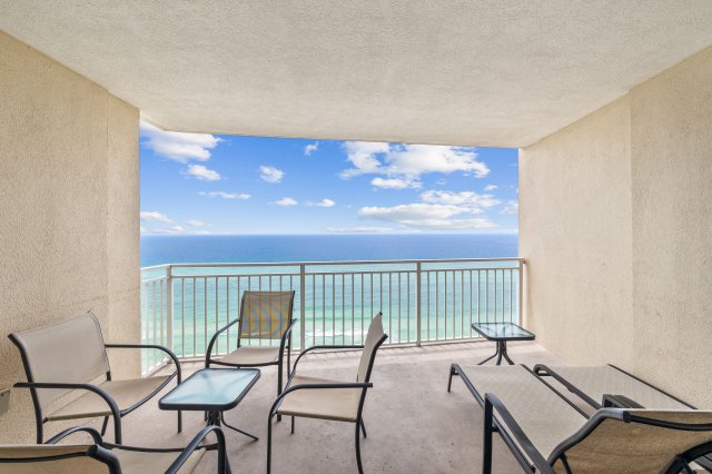 2 Condominium vacation rental located in Panama City Beach 1