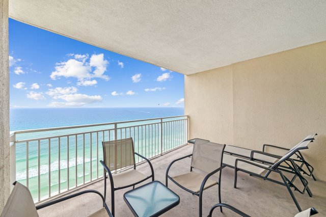 2 Condominium vacation rental located in Panama City Beach 1