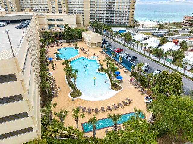 2 Condominium vacation rental located in Panama City Beach 1