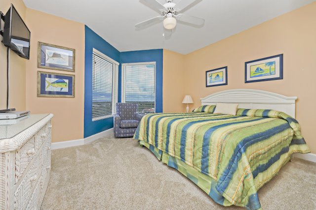 3 Condominium vacation rental located in Destin 1