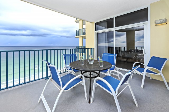 3 Condominium vacation rental located in Destin 1