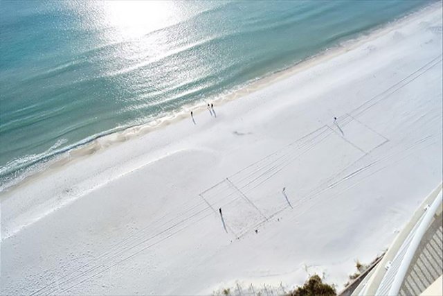 2 Condominium vacation rental located in Panama City Beach 1