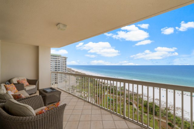 3 Condominium vacation rental located in Destin 1