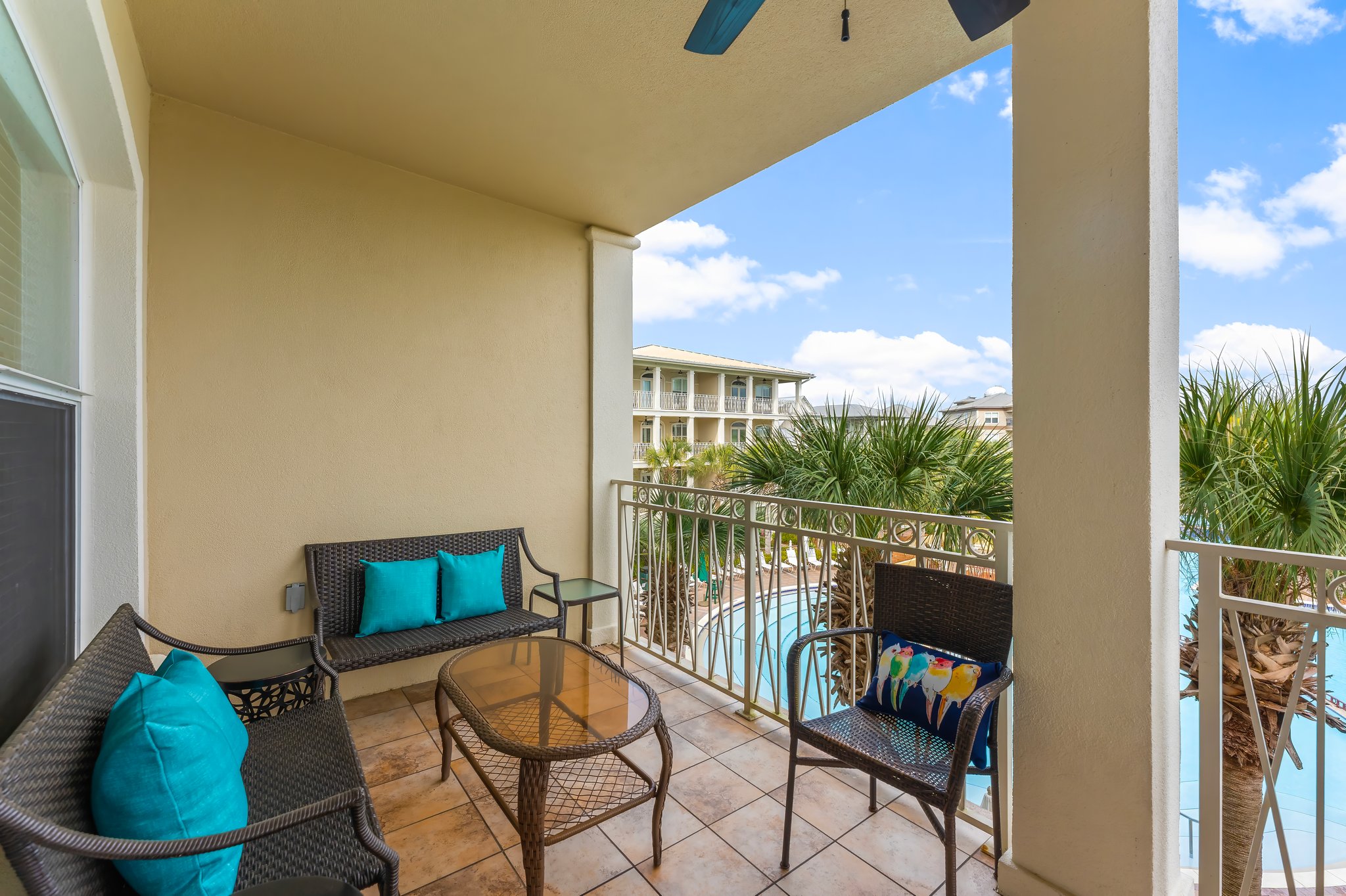 4 Condominium vacation rental located in 30-A 1