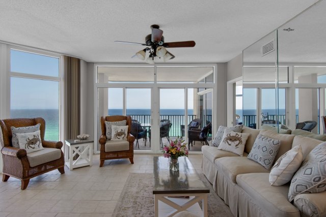 3 Condominium vacation rental located in Destin 1