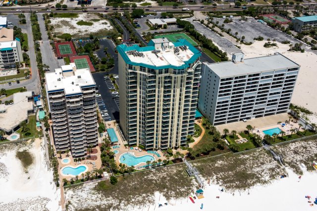 3 Condominium vacation rental located in Destin 1