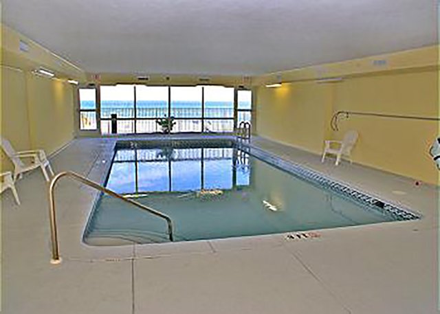 4 Condominium vacation rental located in Panama City Beach 1