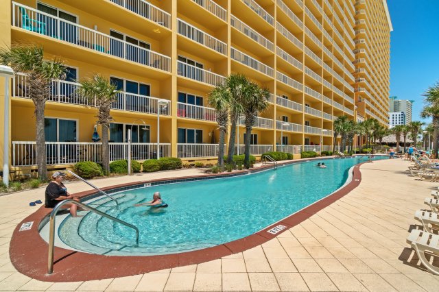 3 Condominium vacation rental located in Panama City Beach 1