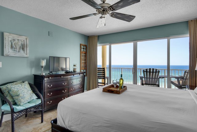 1 Condominium vacation rental located in Panama City Beach 1