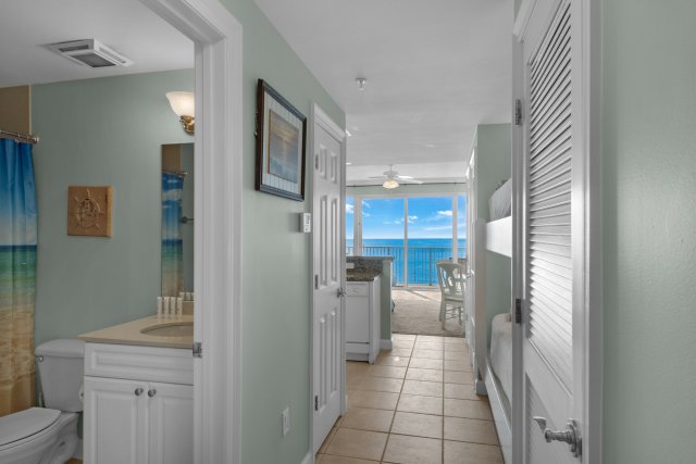 1 Condominium vacation rental located in Panama City Beach 1