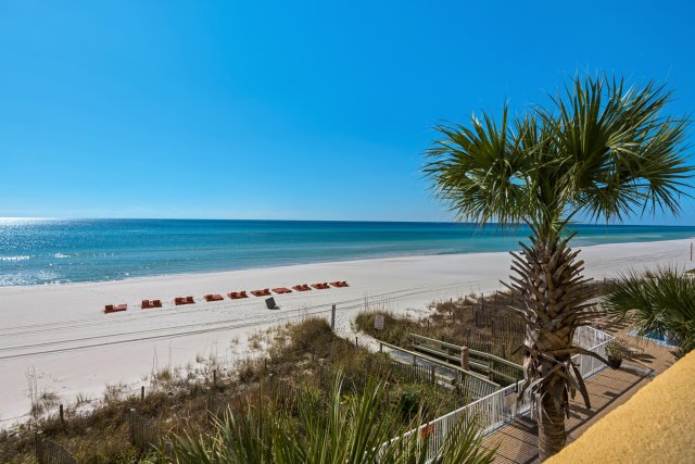 2 Condominium vacation rental located in Panama City Beach 1