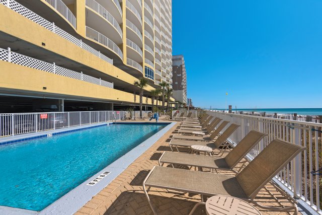 2 Condominium vacation rental located in Panama City Beach 1