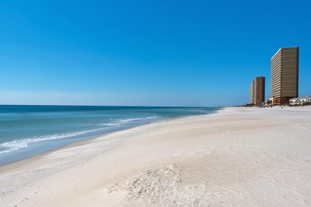 2 Condominium vacation rental located in Panama City Beach 1