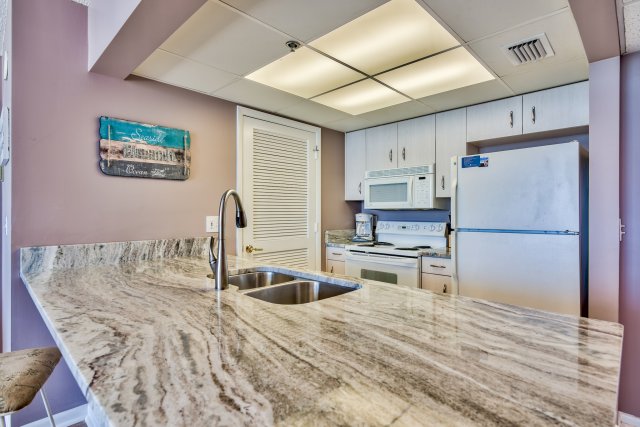 1 Condominium vacation rental located in Panama City Beach 1