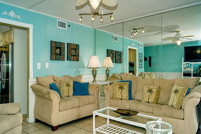 1 Condominium vacation rental located in Panama City Beach 1