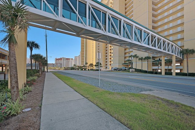 2 Condominium vacation rental located in Panama City Beach 1