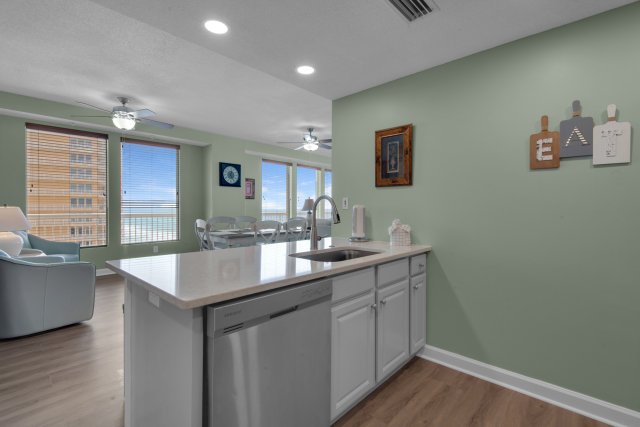 3 Condominium vacation rental located in Panama City Beach 1