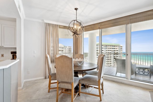 3 Condominium vacation rental located in Destin 1