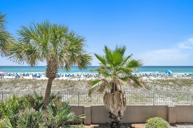 2 Condominium vacation rental located in Okaloosa Island 1