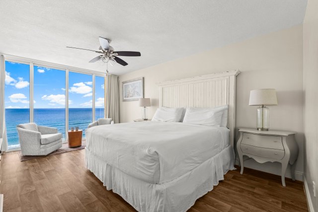 2 Condominium vacation rental located in Panama City Beach 1