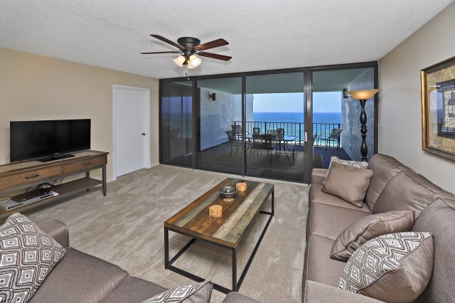 2 Condominium vacation rental located in Panama City Beach 1