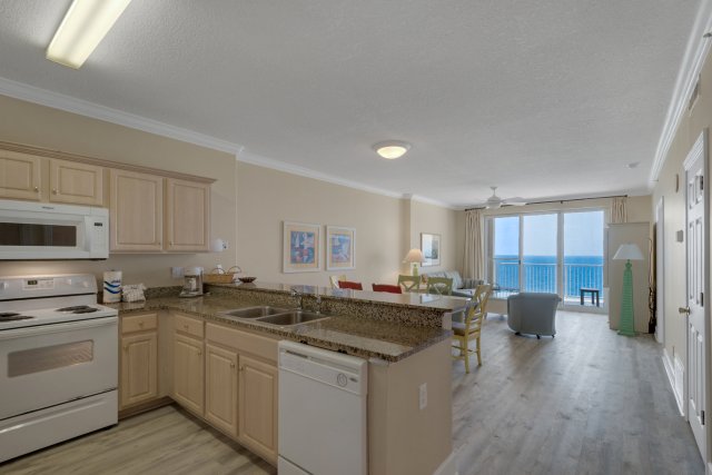 2 Condominium vacation rental located in Panama City Beach 1