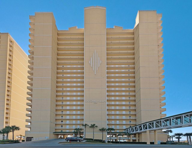 2 Condominium vacation rental located in Panama City Beach 1