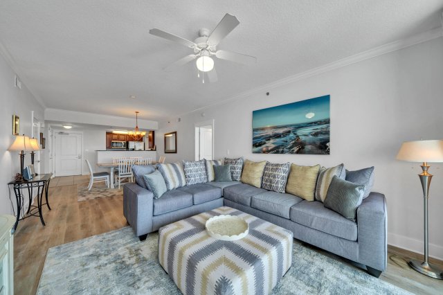 2 Condominium vacation rental located in Okaloosa Island 1