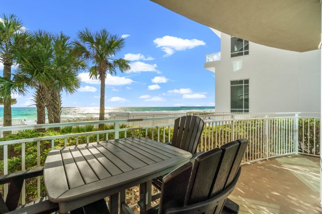 2 Condominium vacation rental located in Panama City Beach 1