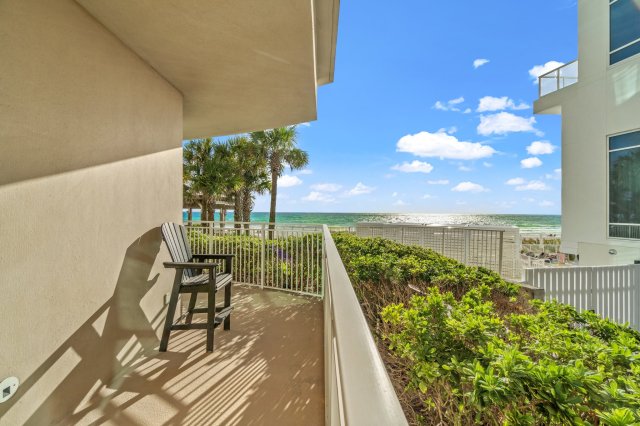 2 Condominium vacation rental located in Panama City Beach 1