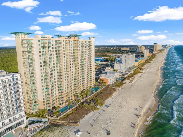 2 Condominium vacation rental located in Panama City Beach 1