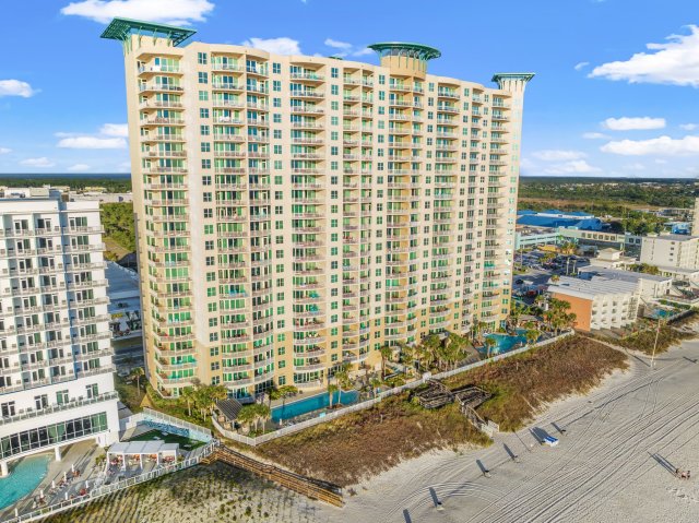 2 Condominium vacation rental located in Panama City Beach 1