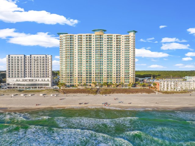 2 Condominium vacation rental located in Panama City Beach 1