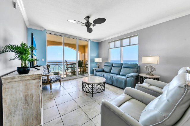 4 Condominium vacation rental located in Okaloosa Island 1