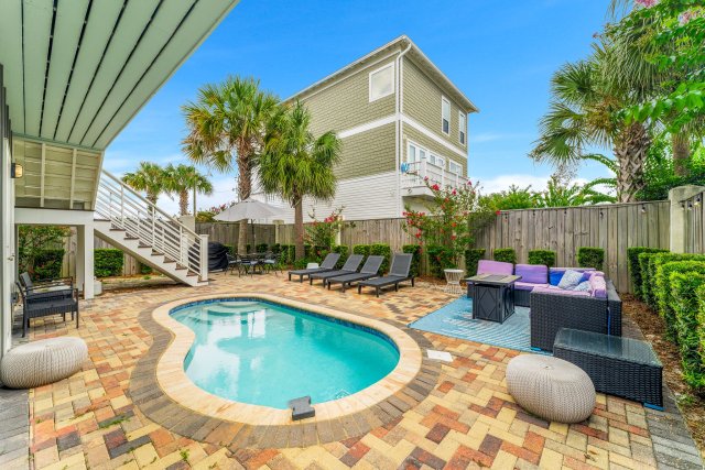 5 House vacation rental located in Destin 1