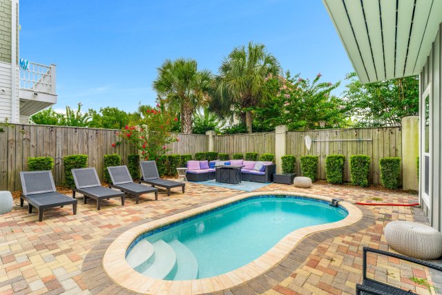 5 House vacation rental located in Destin 1