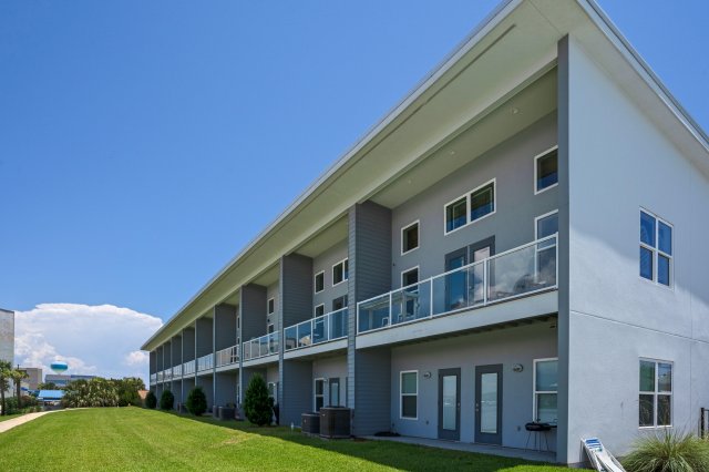 4 House vacation rental located in Okaloosa Island 1
