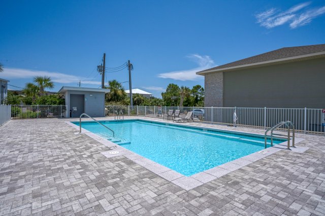 4 House vacation rental located in Okaloosa Island 1