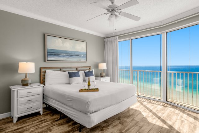 2 Condominium vacation rental located in Panama City Beach 1